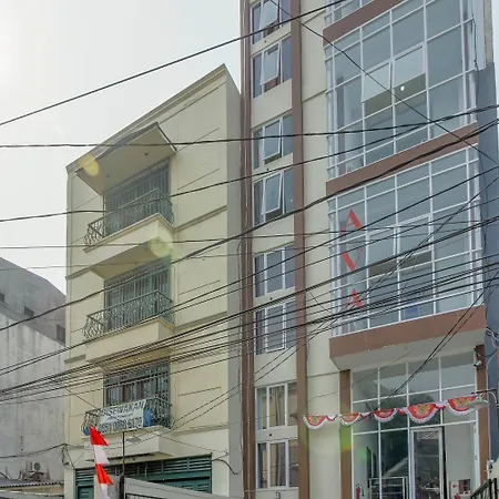 Reddoorz Near Hayam Wuruk Plaza-3